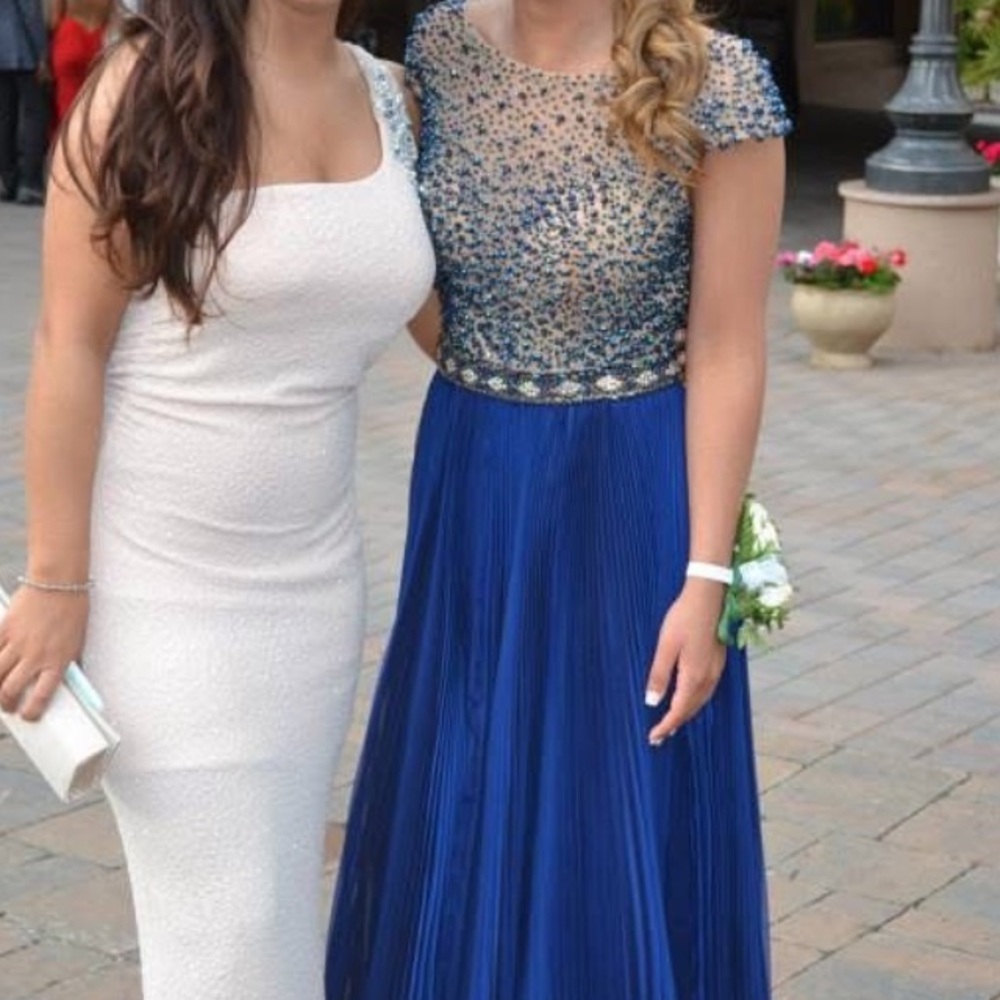 Prom dress - Sherri Hill Elegant Royal Blue and Gold beaded Women's Dress - Picture 10 of 13
